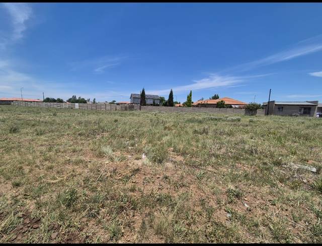 1,069M² VACANT LAND FOR SALE IN RIVERSDALE